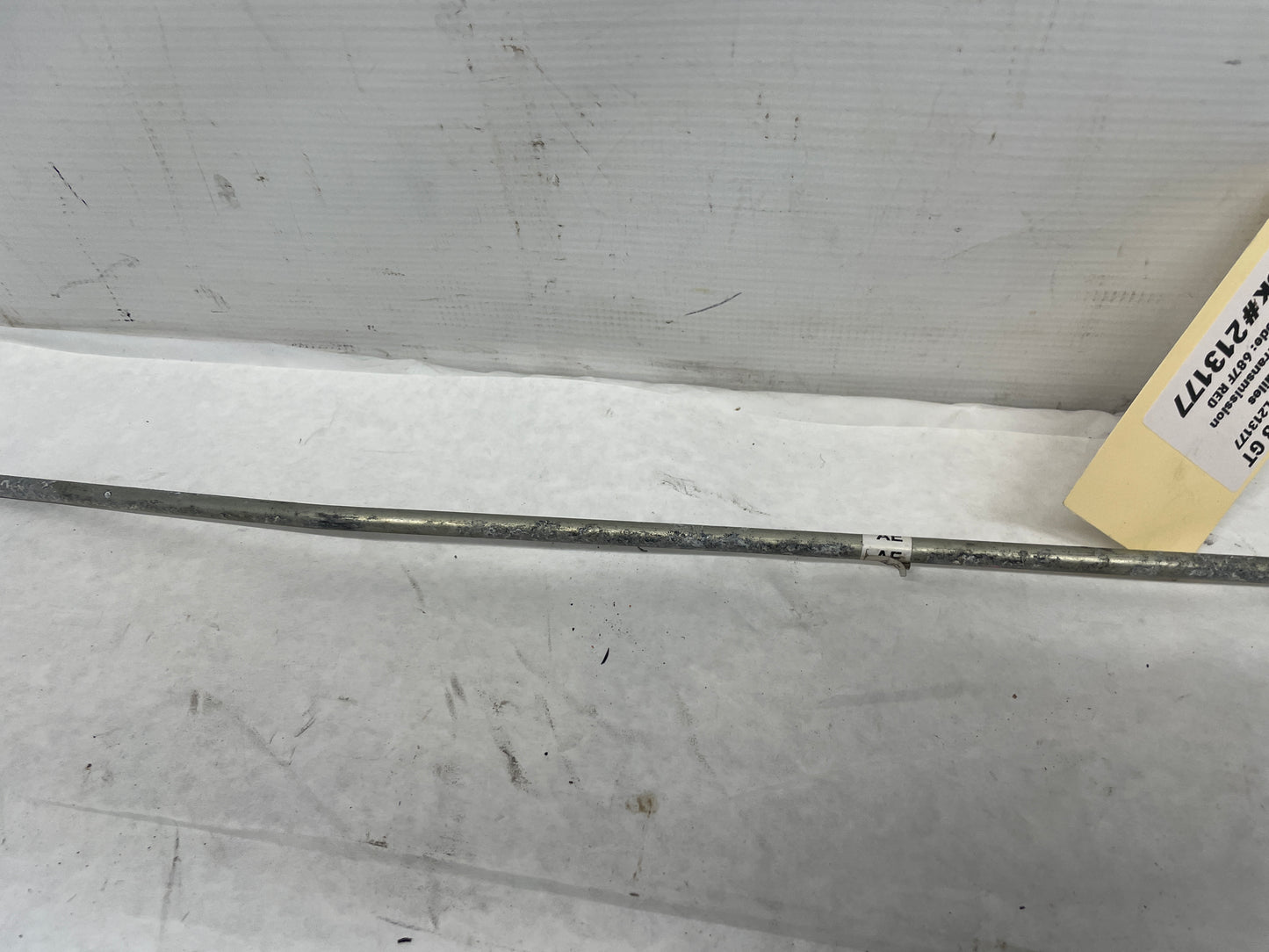 2009 Pontiac G8 GT Automatic Transmission Shifter Linkage Rod OEM