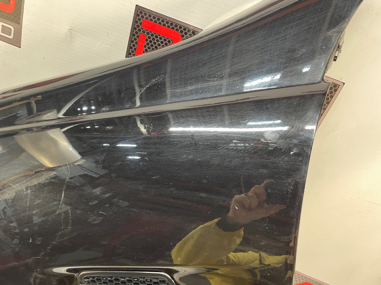 2009 Pontiac G8 GT LH Driver Front Fender Black OEM