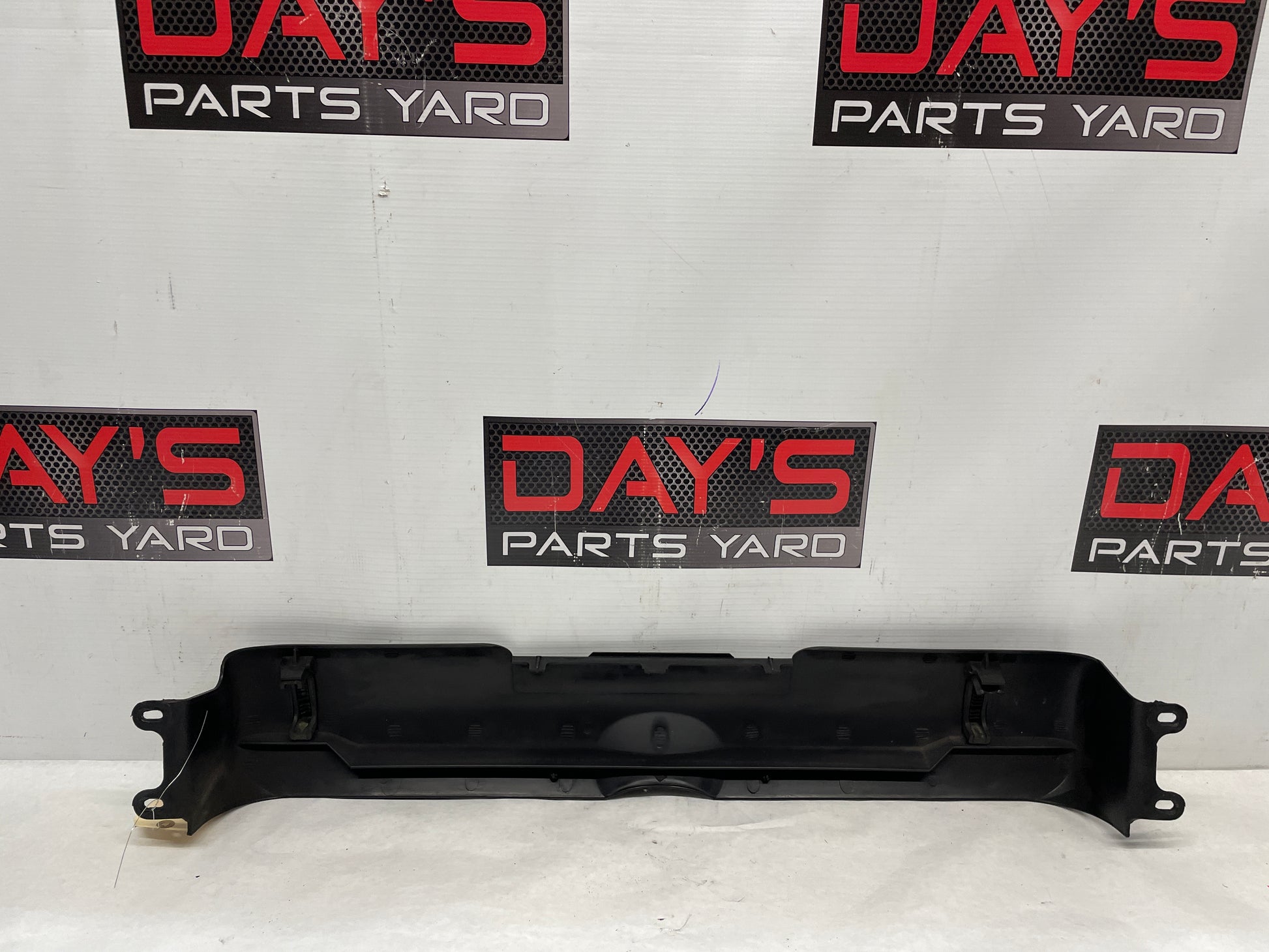 1999 Chevy C5 Corvette Upper Plastic Radiator Support Shroud OEM - Day's Parts Yard