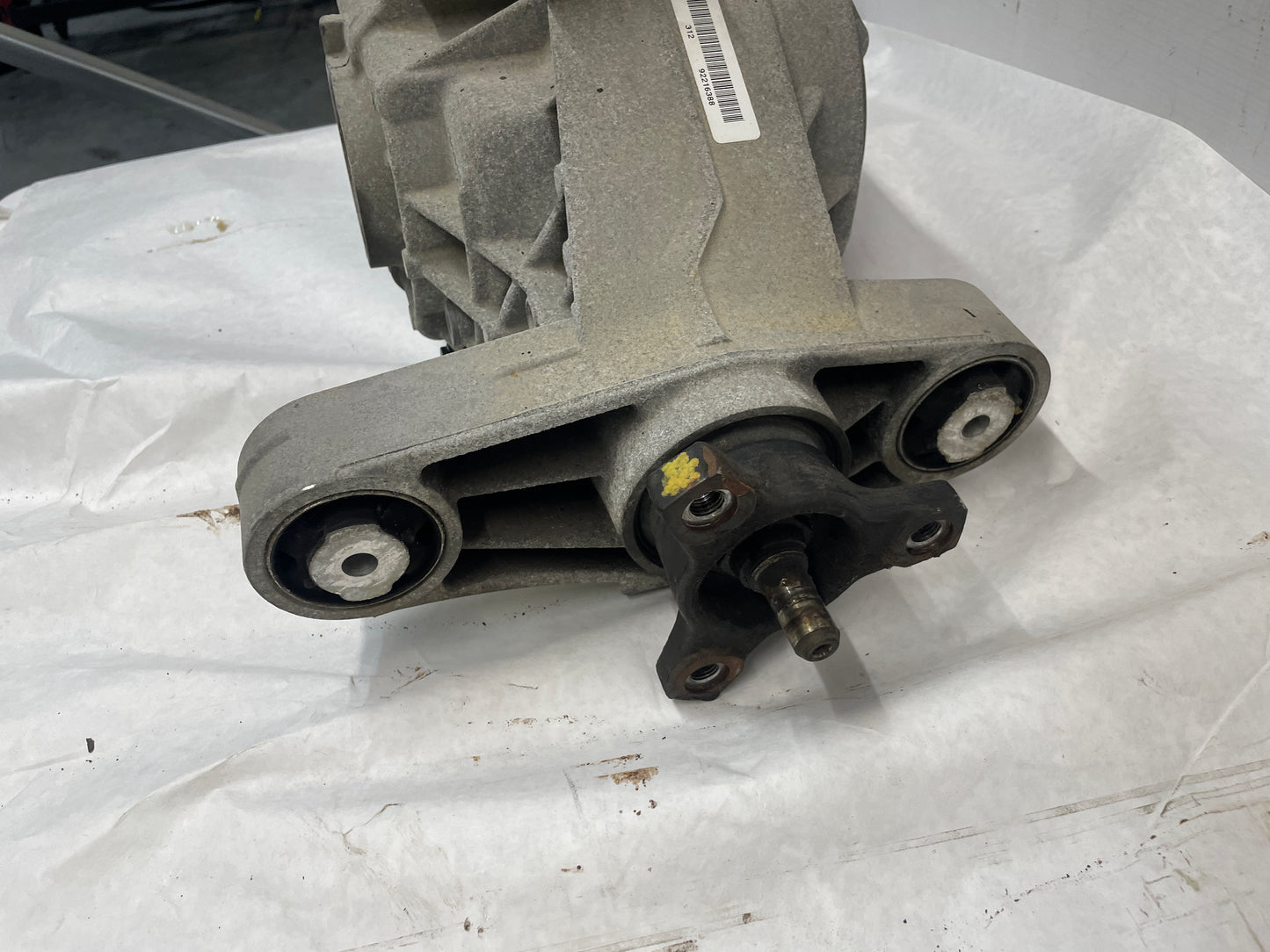 2009 Pontiac G8 GT Rear End Rearend Carrier 2.92 LSD Differential OEM