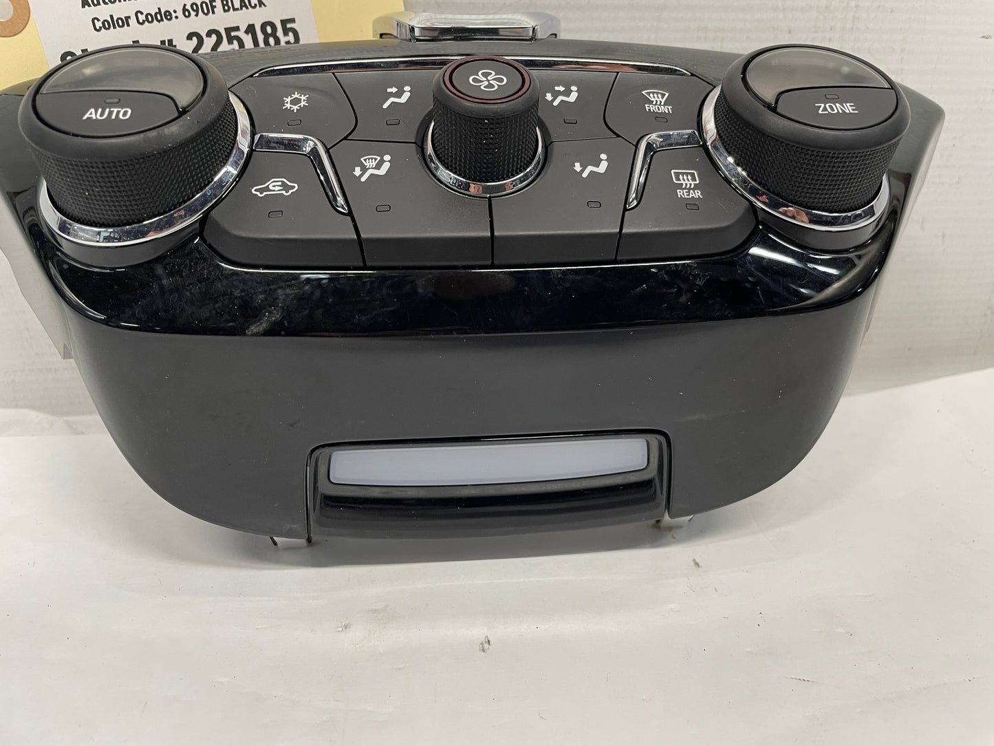 2016 Chevy SS Sedan Heater Air Conditioner HVAC Climate Controls OEM - Day's Parts Yard