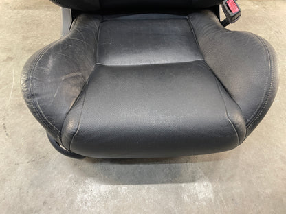 2004 Pontiac GTO Seats Fronts and Rears OEM - Day's Parts Yard