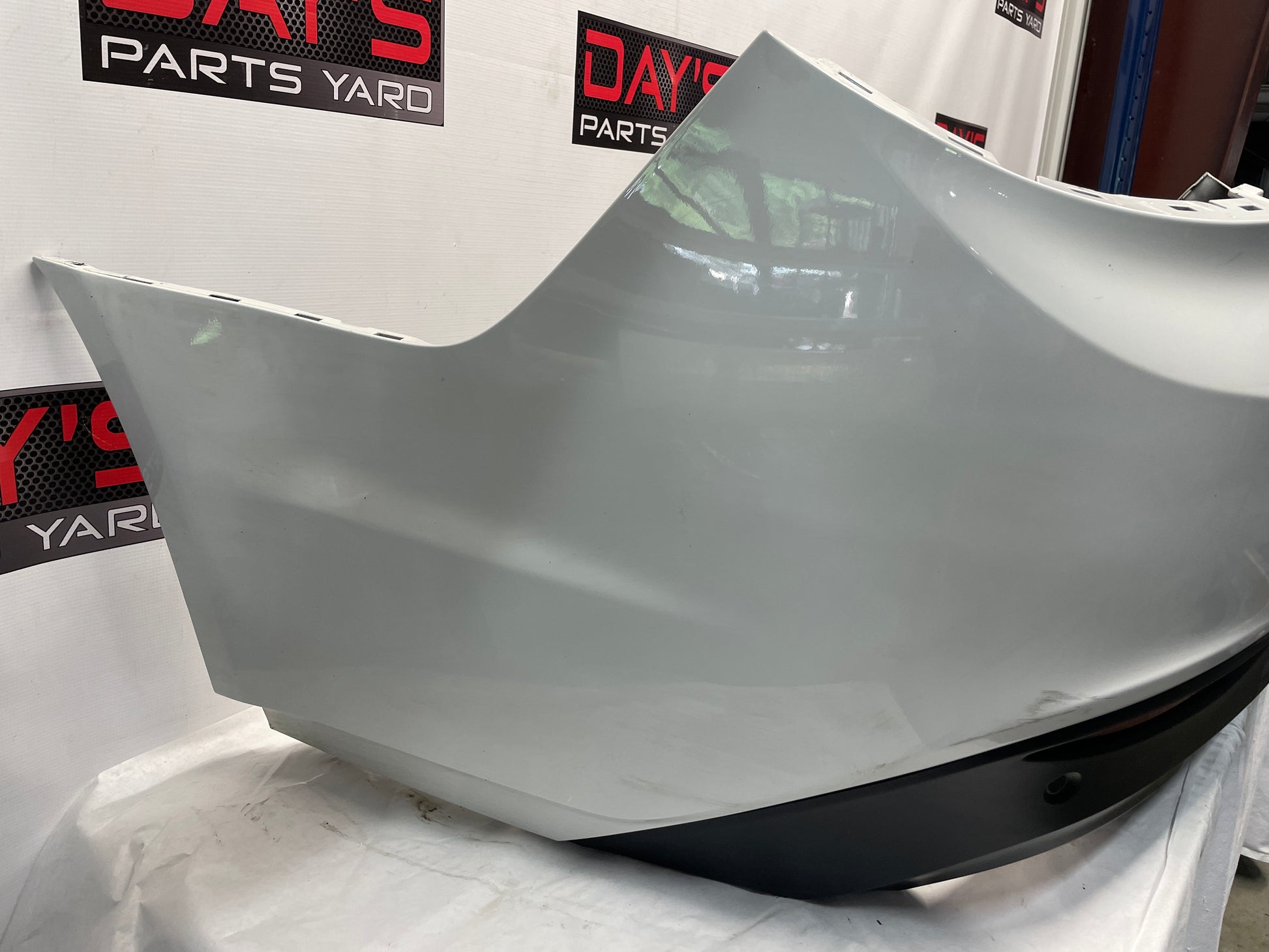 2014 Chevy SS Sedan Rear Bumper Cover White OEM - Day's Parts Yard
