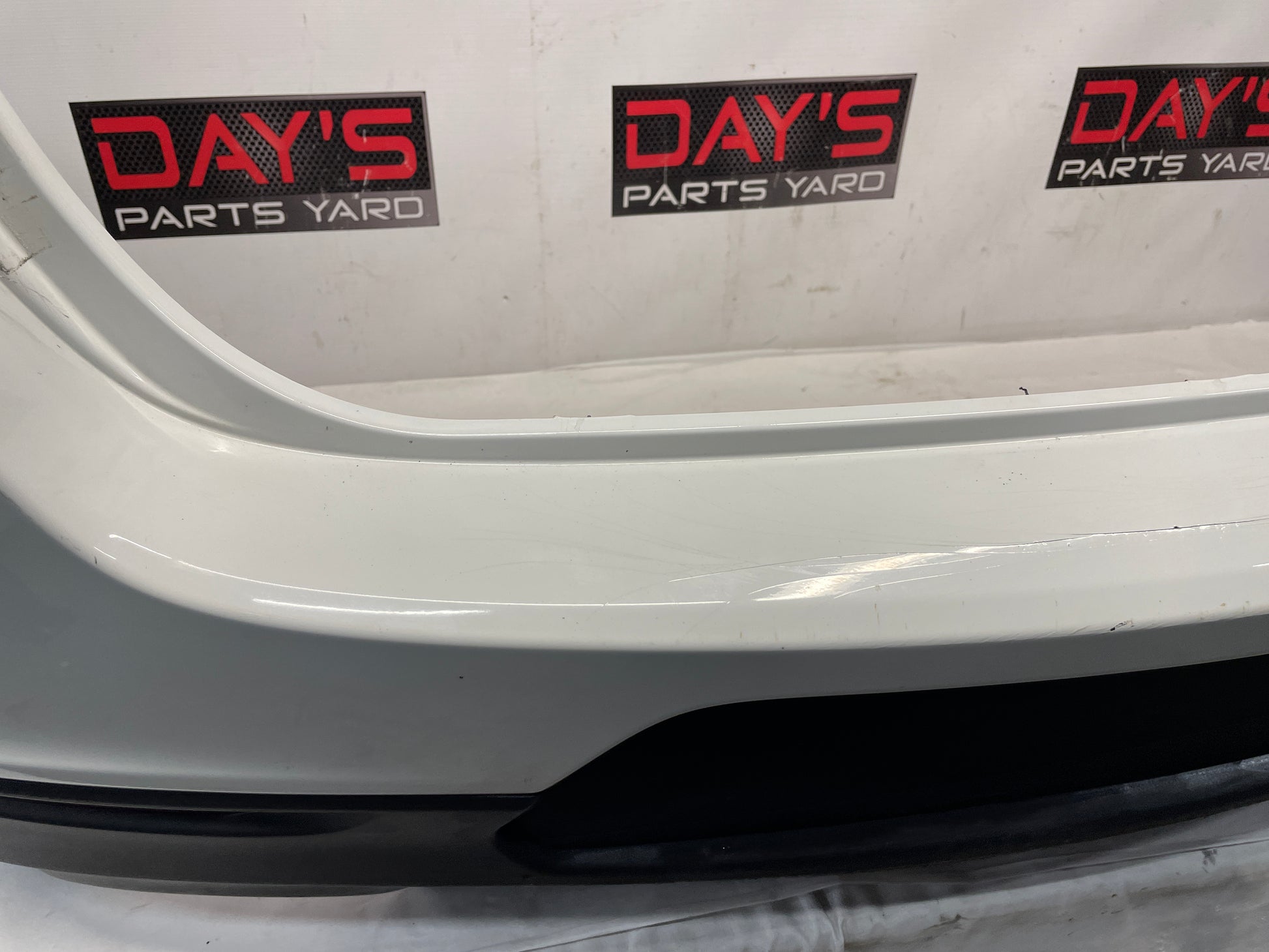 2014 Chevy SS Sedan Rear Bumper Cover White OEM - Day's Parts Yard