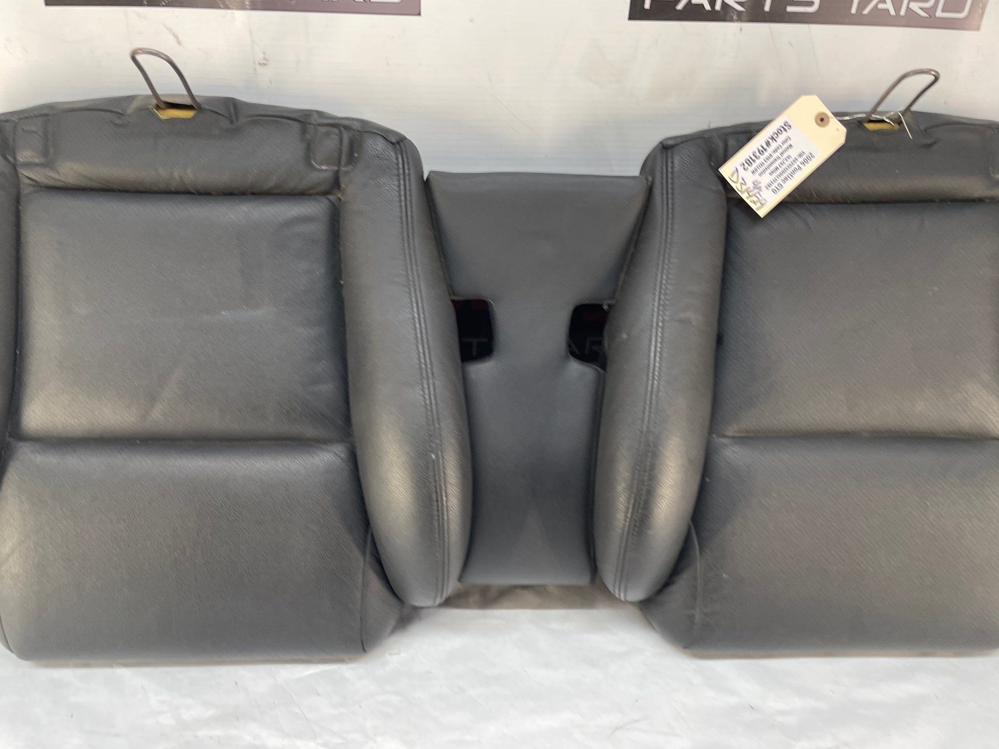 2004 Pontiac GTO Seats Fronts and Rears OEM - Day's Parts Yard