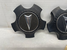 2009 Pontiac G8 GT Wheel Center Caps OEM