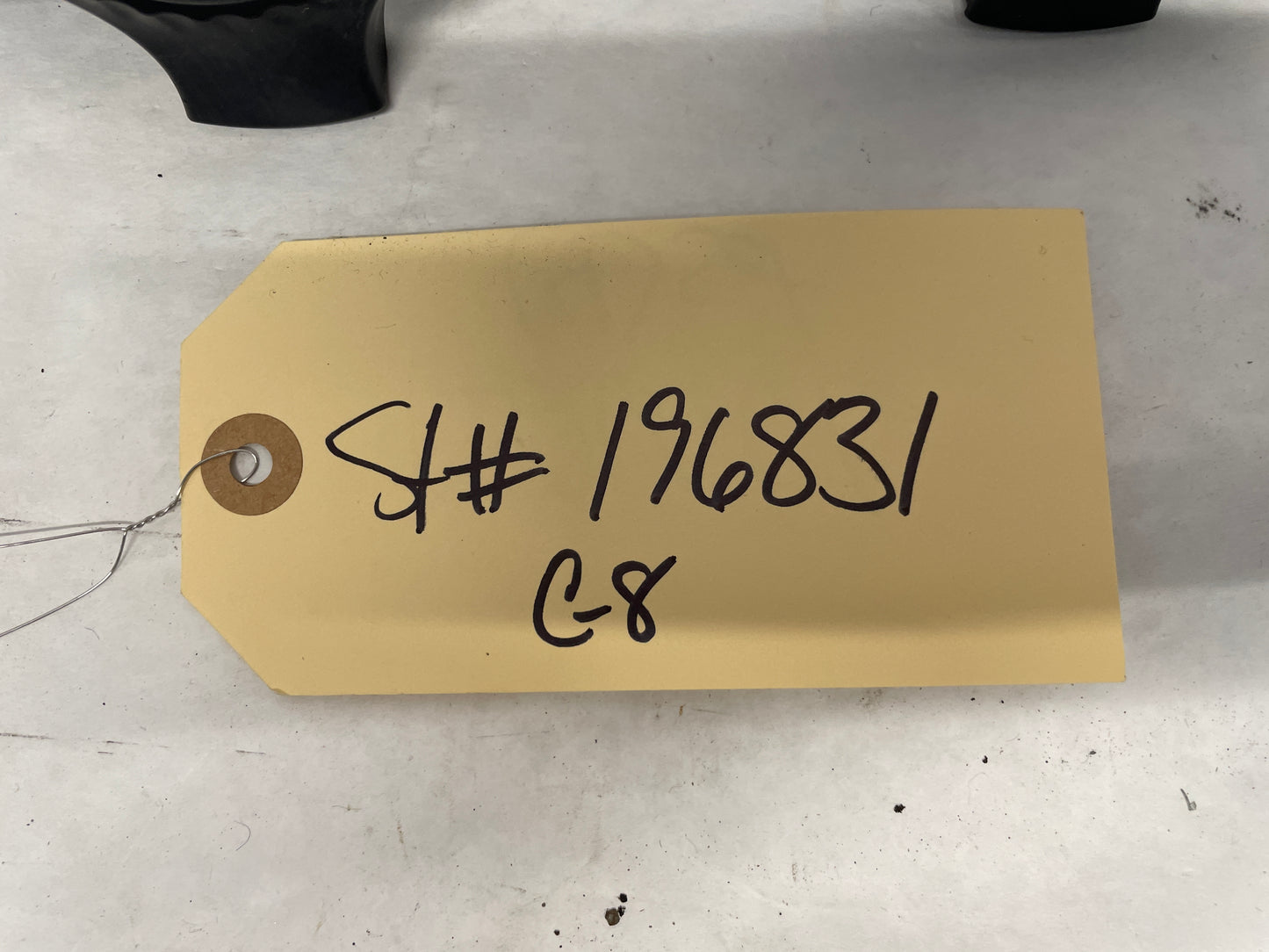 2009 Pontiac G8 GT Wheel Center Caps OEM
