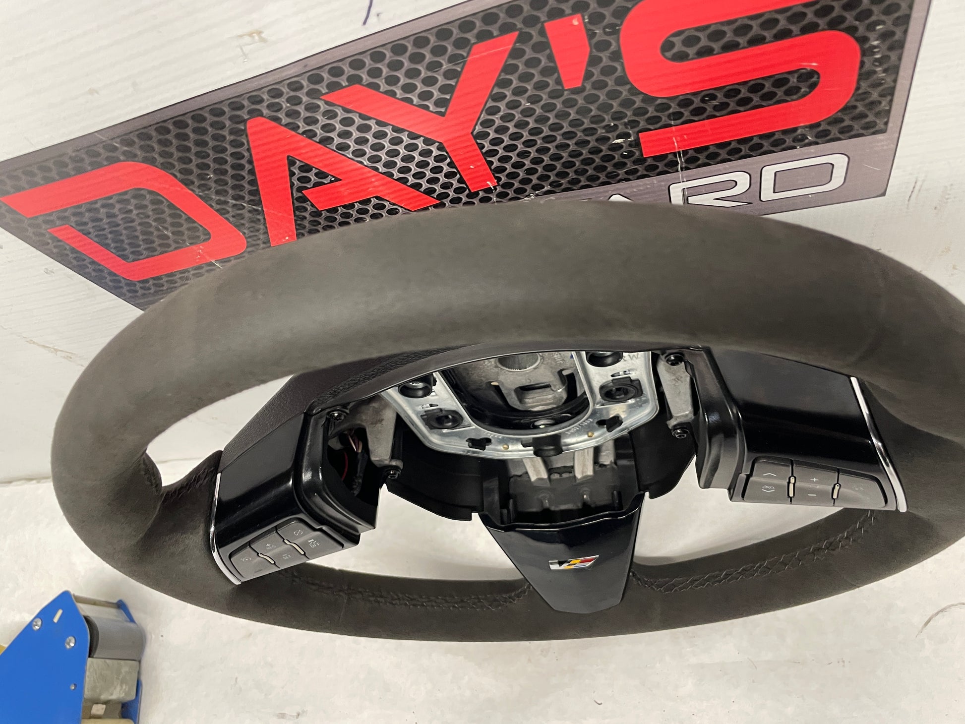 2013 Cadillac CTS-V Coupe Steering Wheel w/ Controls OEM - Day's Parts Yard