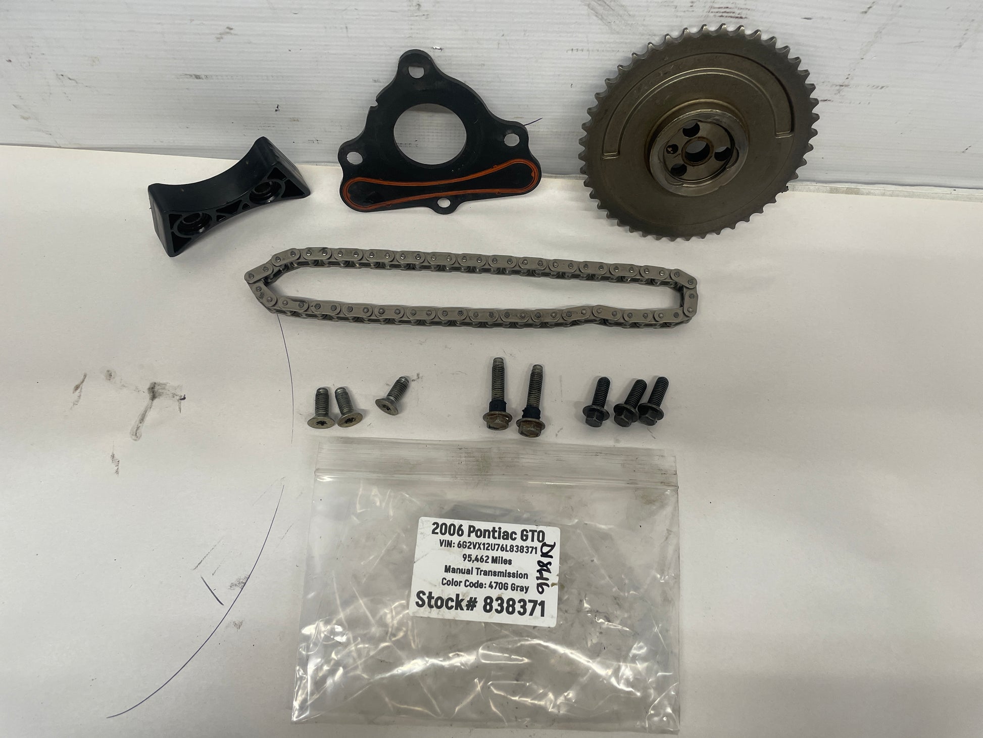 2006 Pontiac GTO Timing Gear Chain Assembly w/ Hardware OEM - Day's Parts Yard