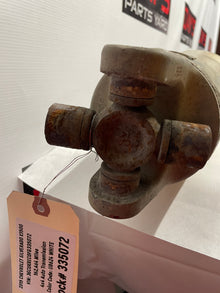 2015 Chevy Silverado K1500 Rear Drive Prop Shaft Driveshaft OEM - Day's Parts Yard