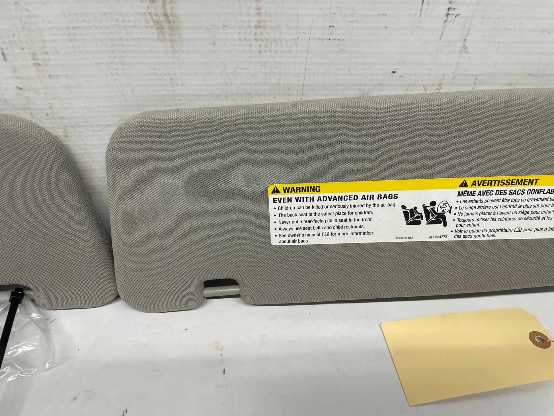 2016 Chevy SS Sedan RH & LH Sun Visor Sunvisor Shade Set w/ Clips OEM - Day's Parts Yard