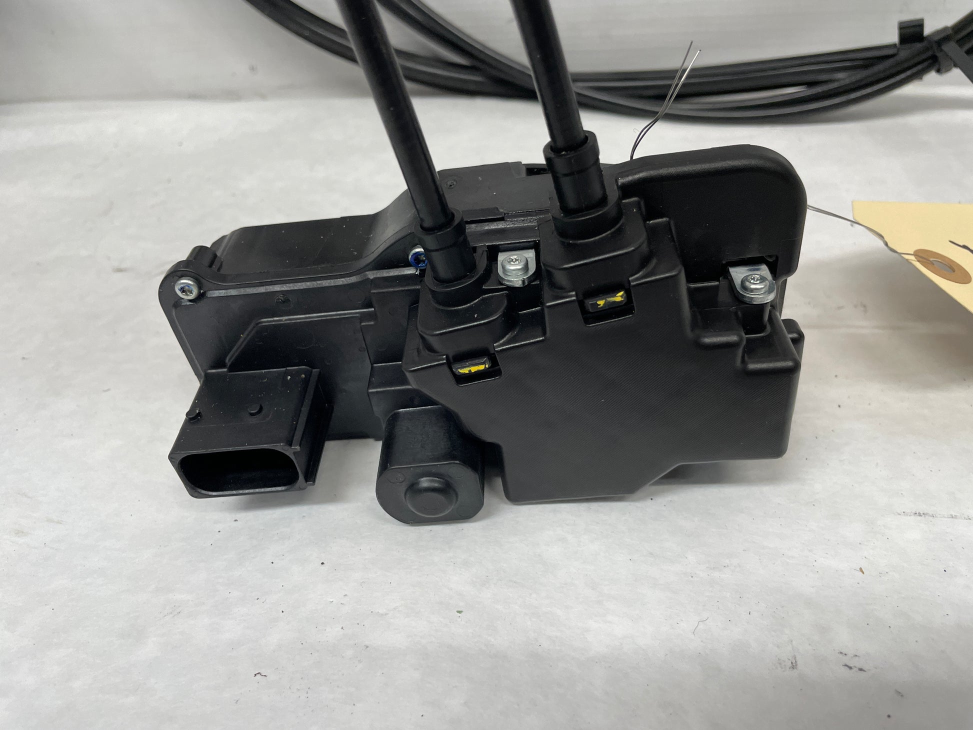 2013 Cadillac CTS-V Coupe LH Driver Door Lock Actuator OEM - Day's Parts Yard