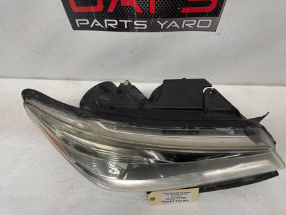 2014 Chevy SS Sedan RH Passenger Head Light Lamp Headlight OEM - Day's Parts Yard