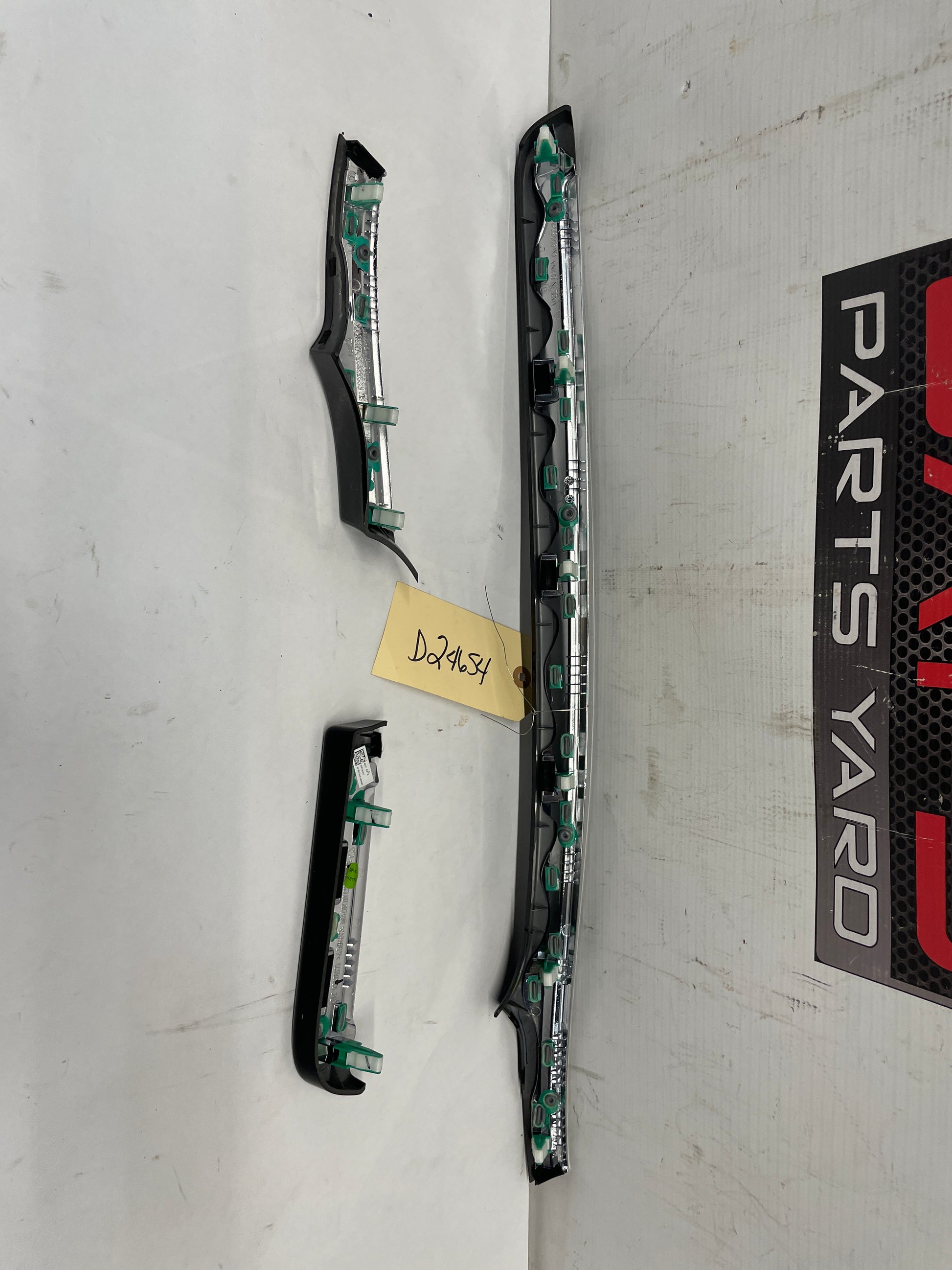 2016 Chevy SS Sedan 3pc Applique Dash Panel Trims OEM - Day's Parts Yard