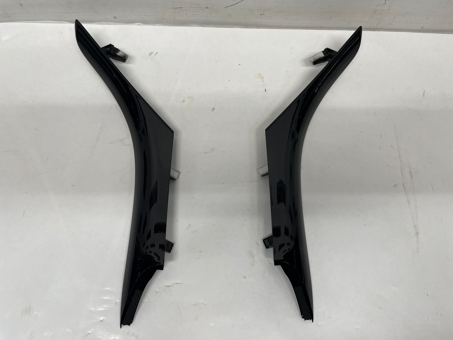 2016 Chevy SS Sedan RH & LH Center Console Trim Black OEM - Day's Parts Yard