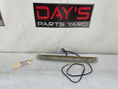 2006 Pontiac GTO Spoiler Wing 3rd Brake High Mount Light Lamp OEM