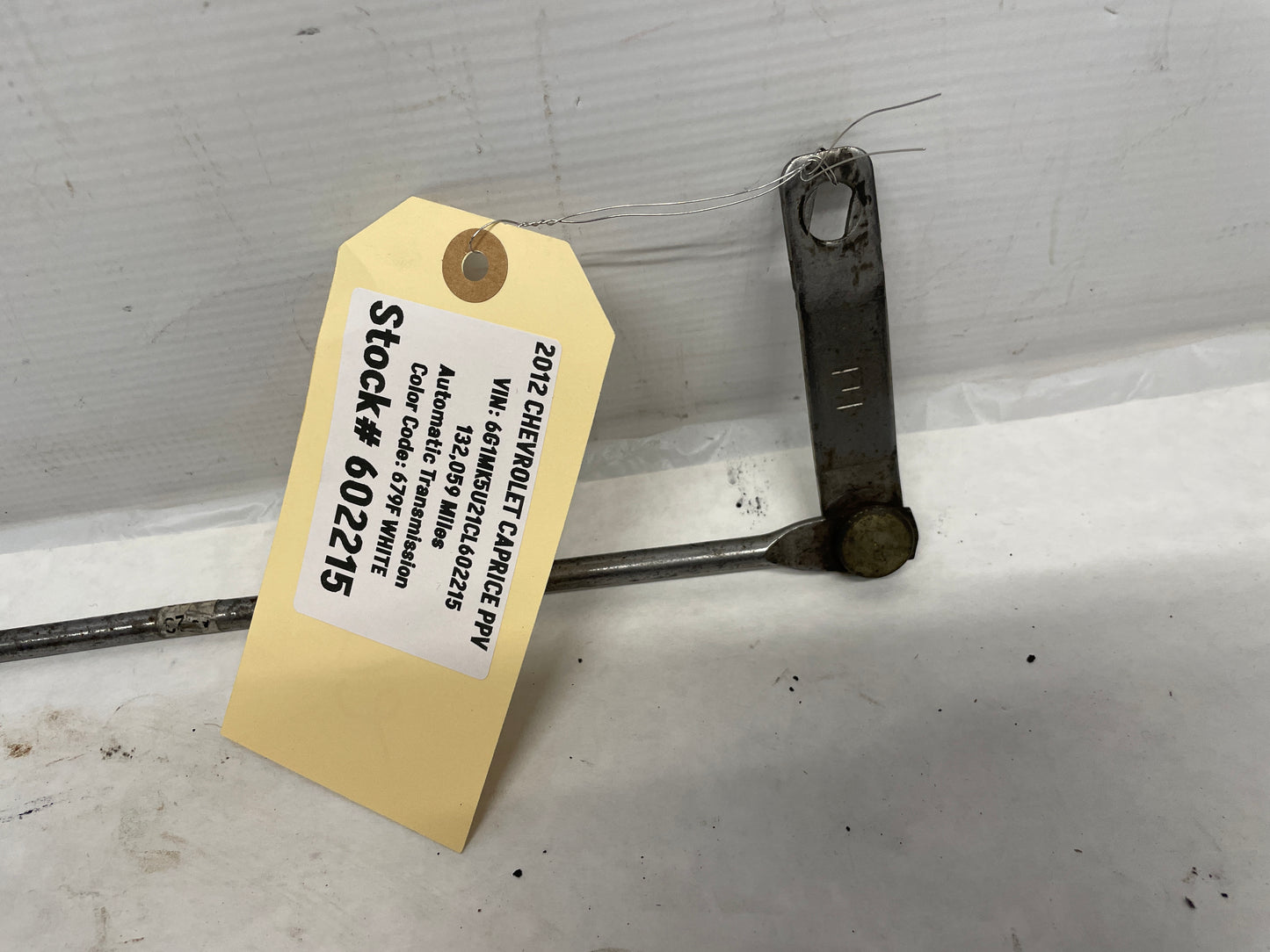 2012 Chevy Caprice PPV Automatic Transmission Shifter Linkage Rod OEM