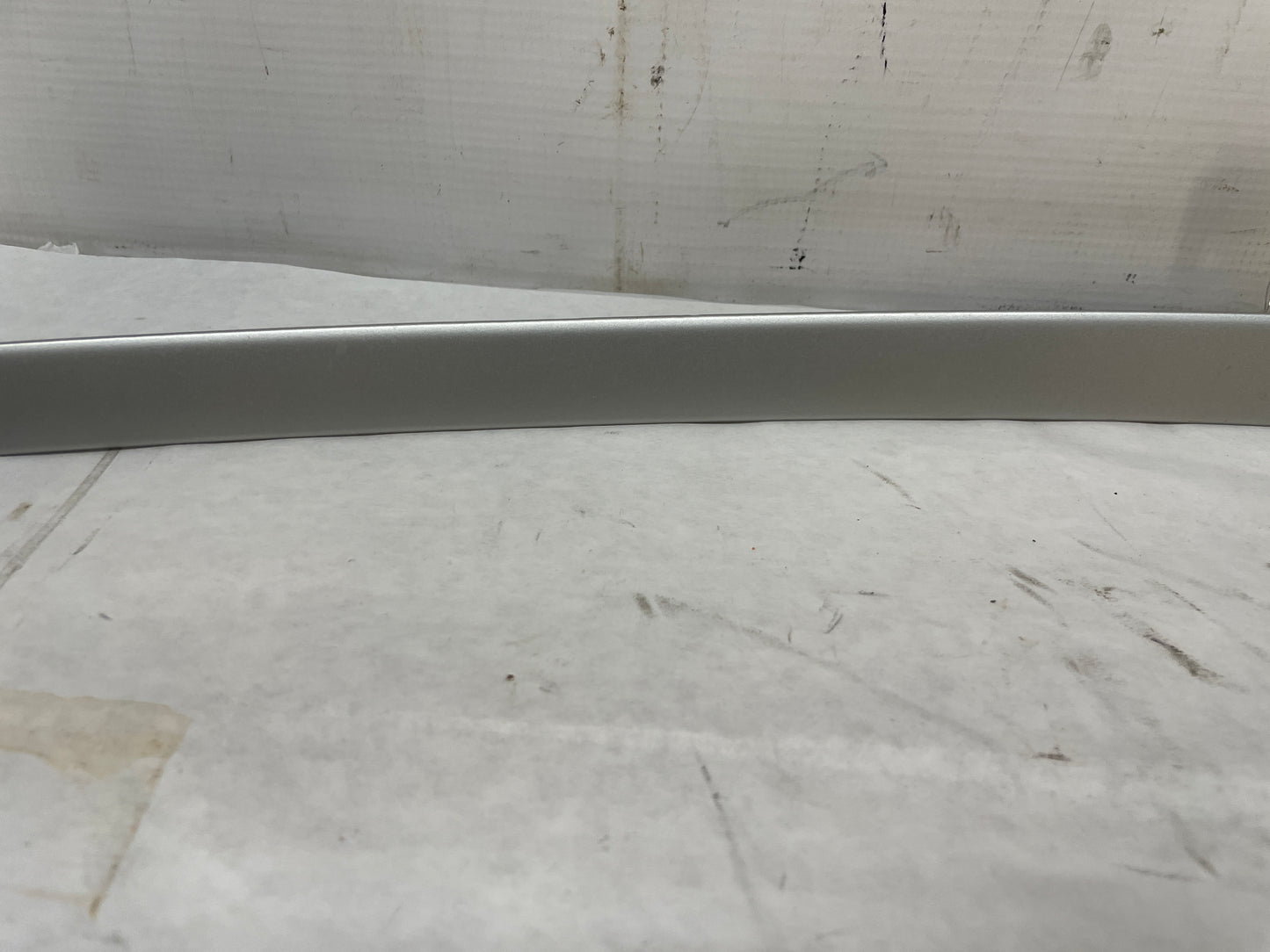 2009 Pontiac G8 GT LH & RH Silver Dash Trim Accent Applique Panel OEM