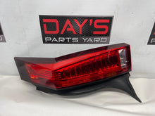 2014 Cadillac CTS-V Coupe RH Passenger Tail Light Taillight OEM