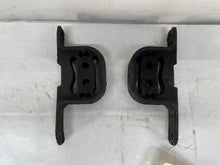 2009 Pontiac G8 GT Exhaust Muffler Hanger Bracket OEM