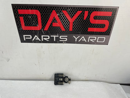 2009 Pontiac G8 GT Positive Battery Terminal Fuse Relay OEM