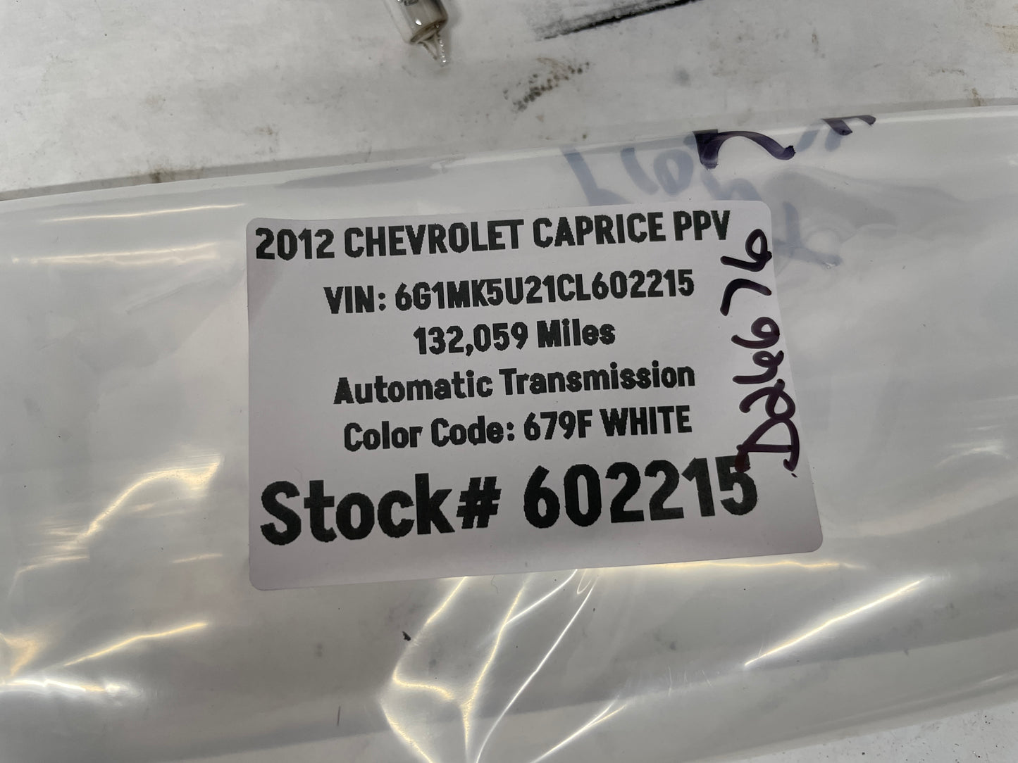 2012 Chevy Caprice PPV LH Front Headlight Head Light Lamp Bulb Socket OEM