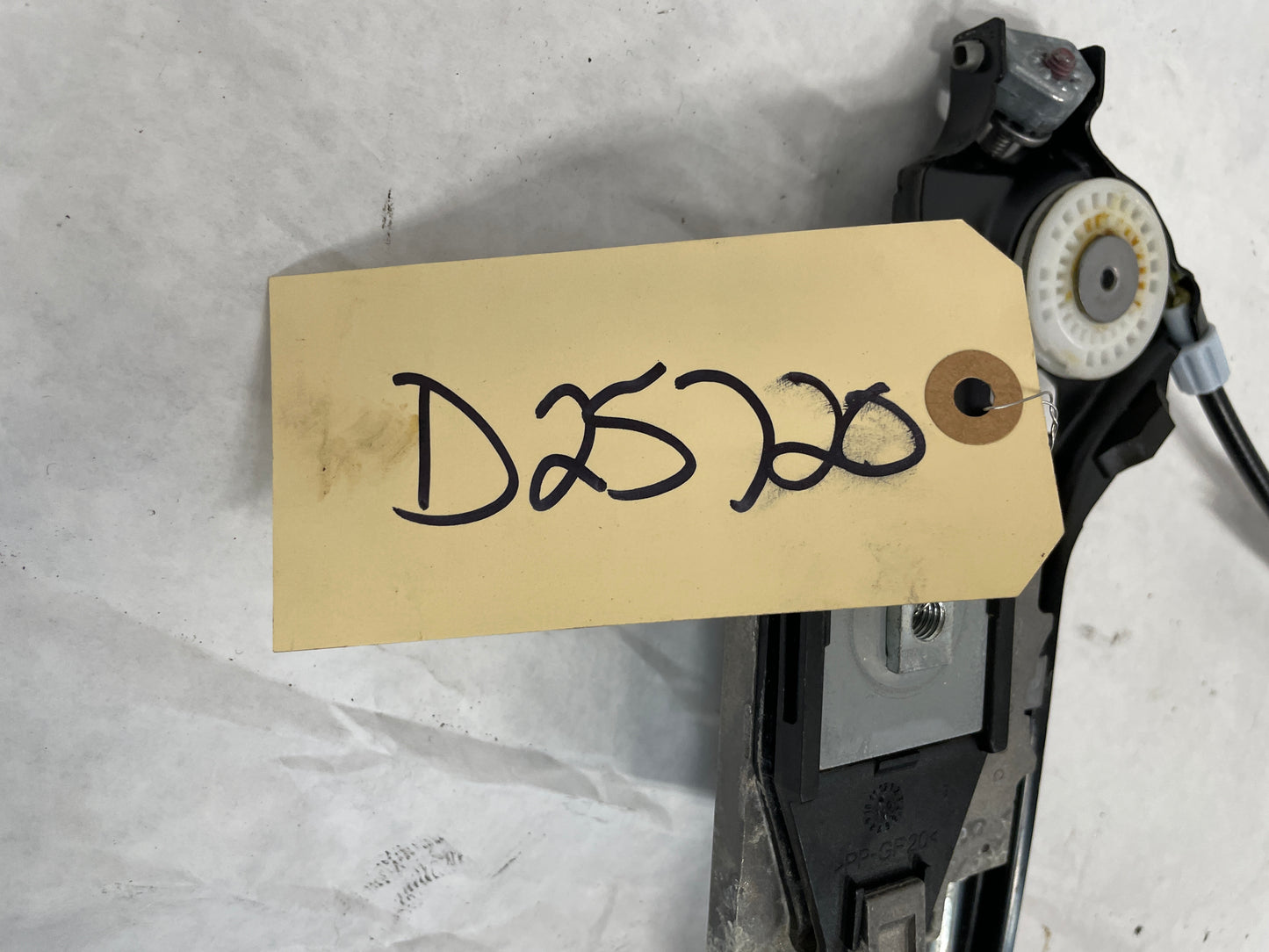 2013 Cadillac CTS-V Coupe Front RH Passenger Window Regulator Motor OEM - Day's Parts Yard