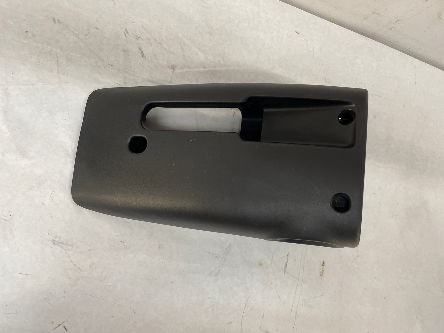 2009 Pontiac G8 GT Steering Column Calm Shell Shroud Cover Trim OEM