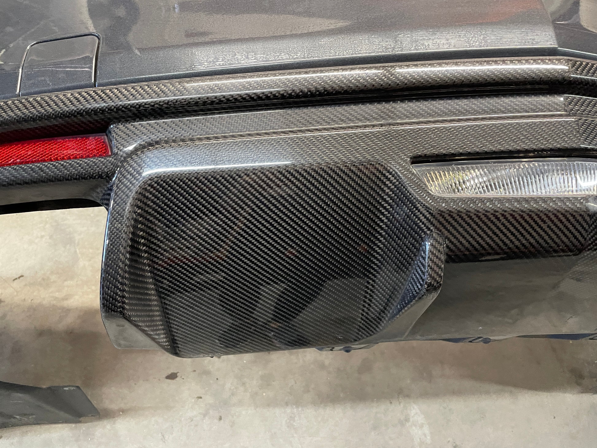 2017 Cadillac CTS-V Rear Bumper Cover w/ Carbon Valance Diffuser Spoiler Lip OEM - Day's Parts Yard