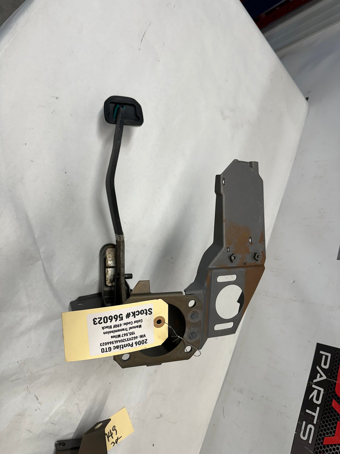2006 Pontiac GTO Manual Pedal Set Clutch Brake Accelerator OEM - Day's Parts Yard