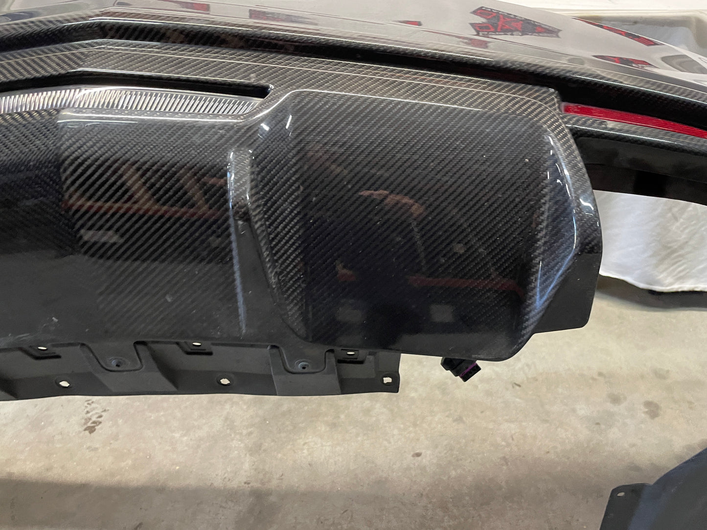 2017 Cadillac CTS-V Rear Bumper Cover w/ Carbon Valance Diffuser Spoiler Lip OEM - Day's Parts Yard