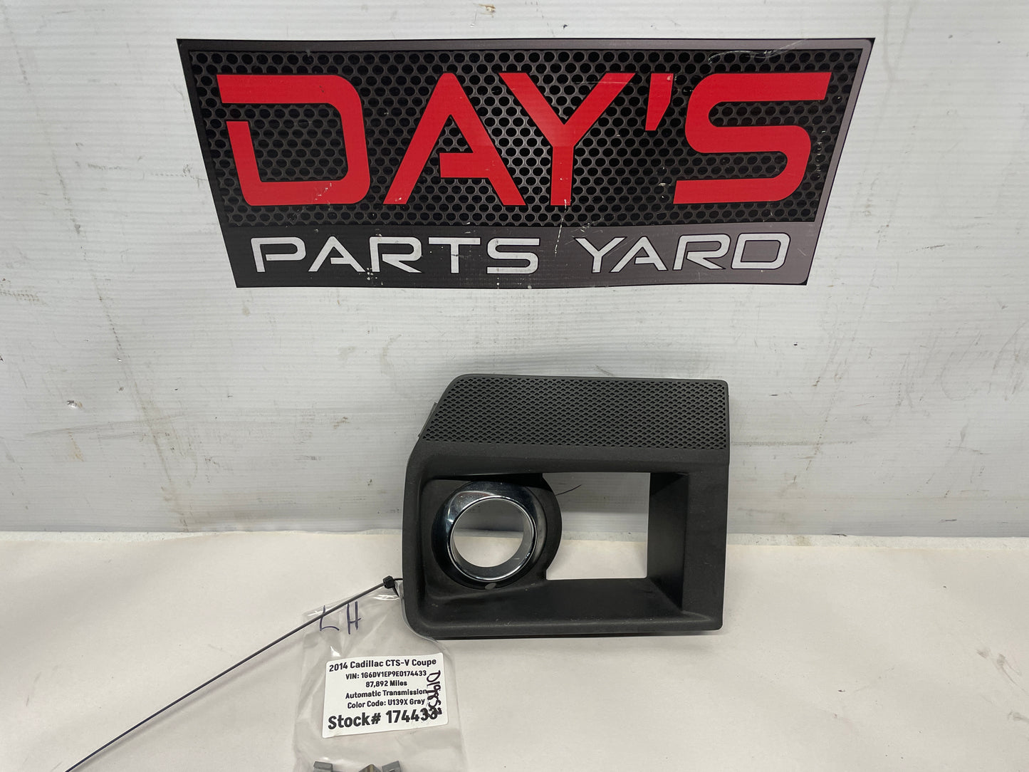 2014 Cadillac CTS-V Coupe LH Driver Fog Light Lamp Bezel OEM - Day's Parts Yard