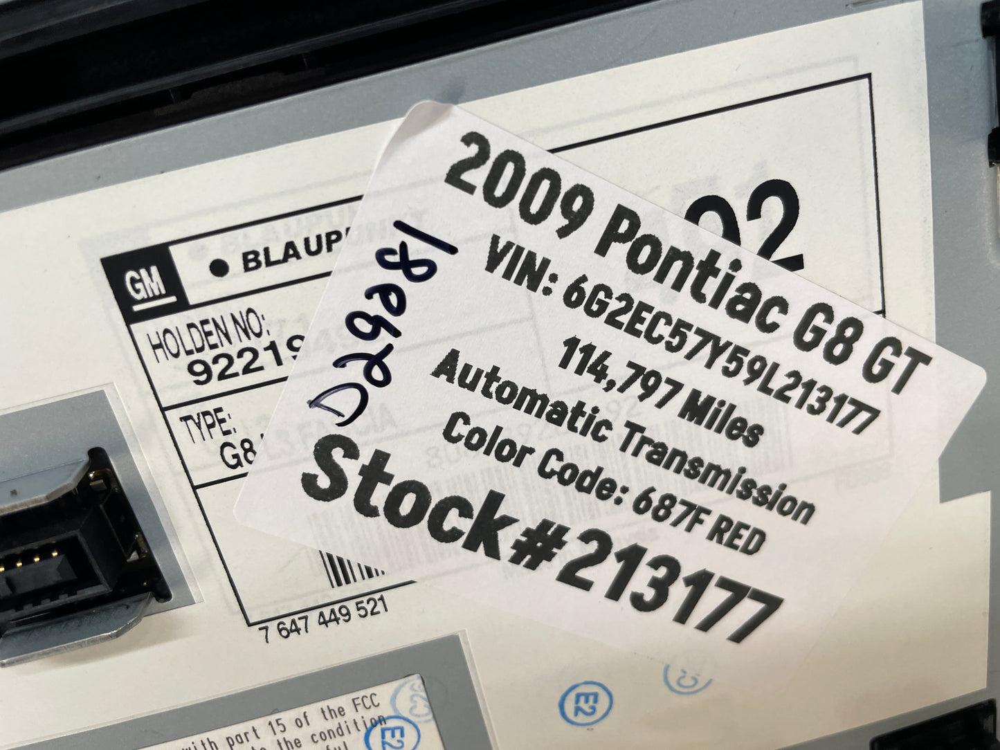 2009 Pontiac G8 GT Blaupunkt AM FM Radio CD Player Climate Control Face Plate OEM