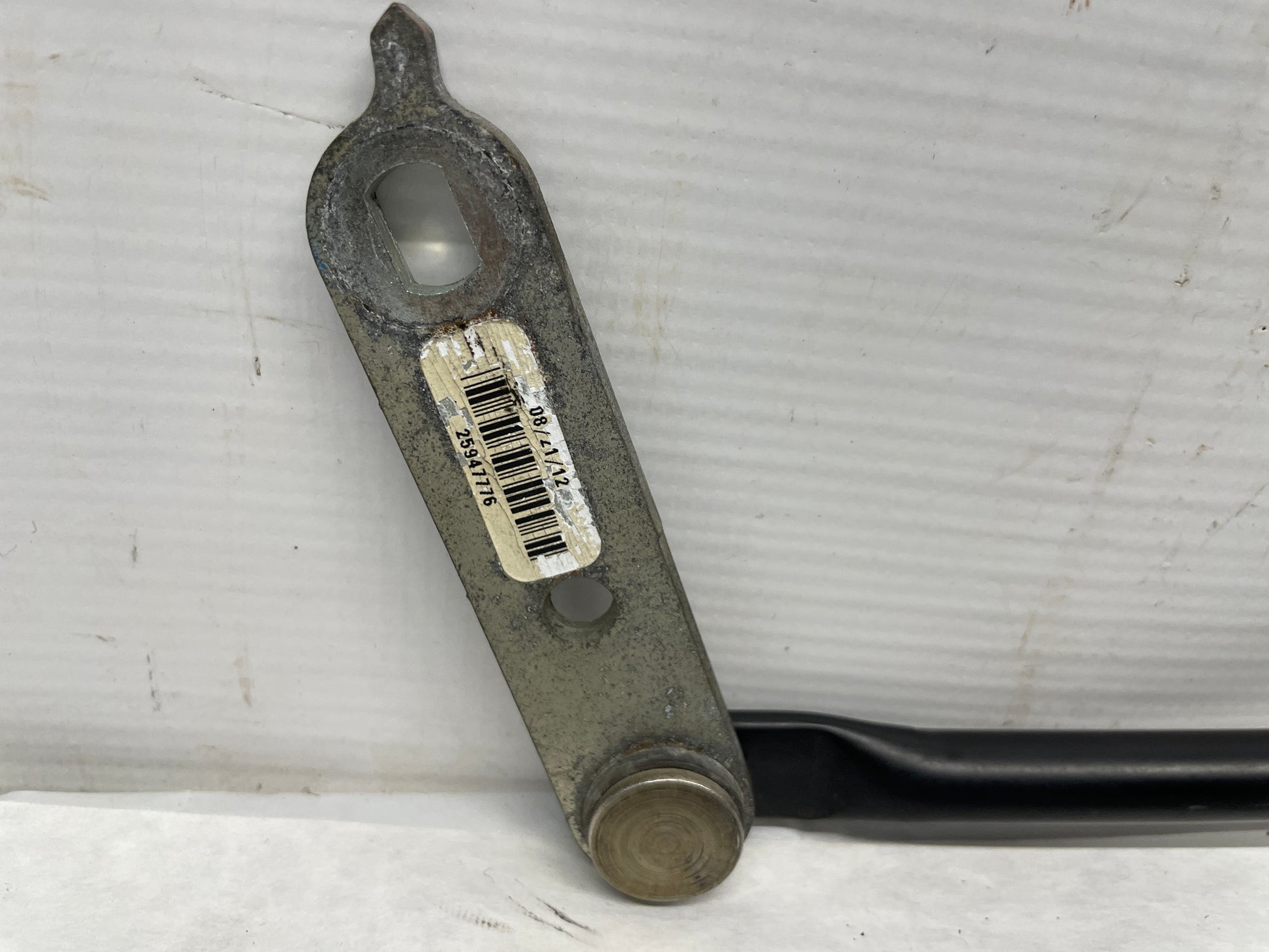 2013 Cadillac CTS-V Coupe Transmission Shifter Linkage Rod OEM - Day's Parts Yard