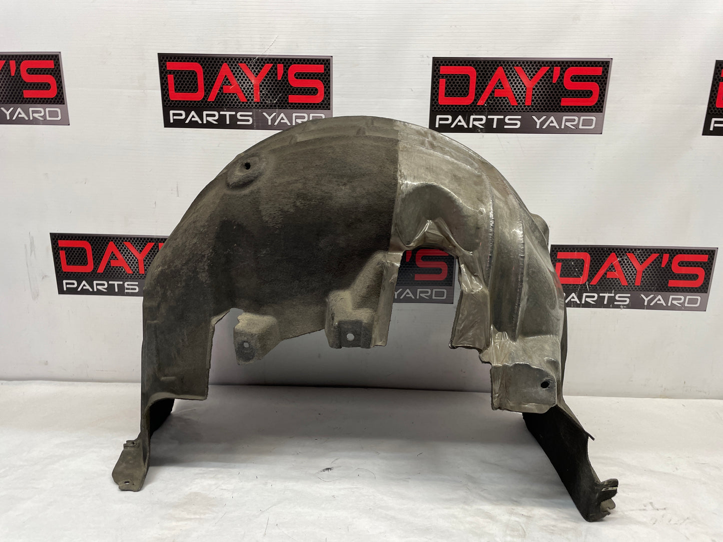 2017 Cadillac CTS-V RH Passenger Rear Fender Wheel Well House Liner OEM - Day's Parts Yard