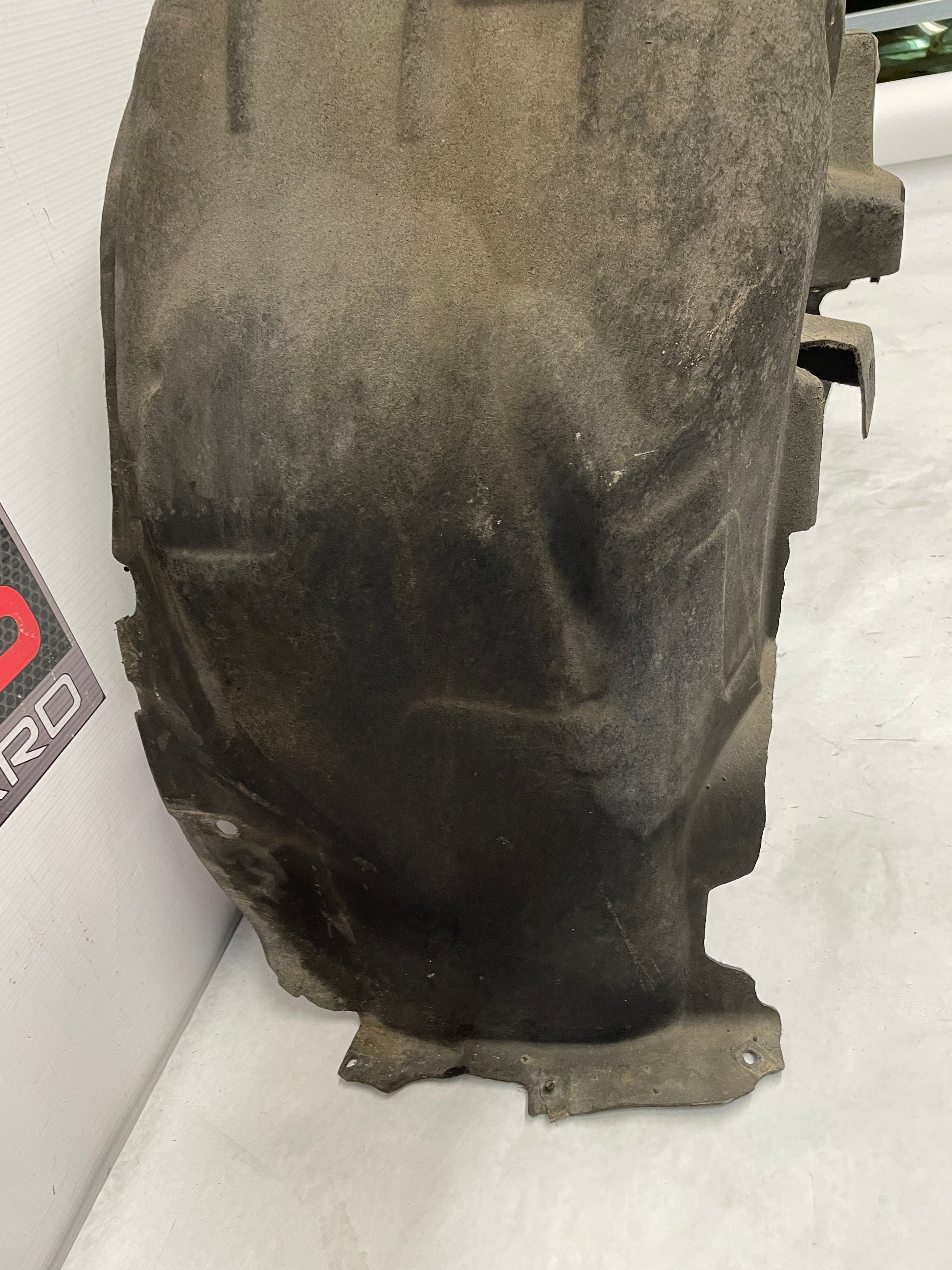 2017 Cadillac CTS-V RH Passenger Rear Fender Wheel Well House Liner OEM - Day's Parts Yard