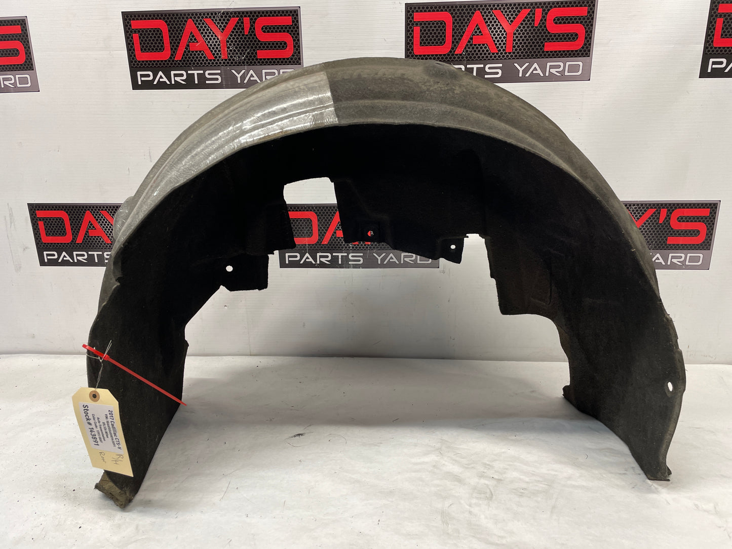 2017 Cadillac CTS-V RH Passenger Rear Fender Wheel Well House Liner OEM - Day's Parts Yard
