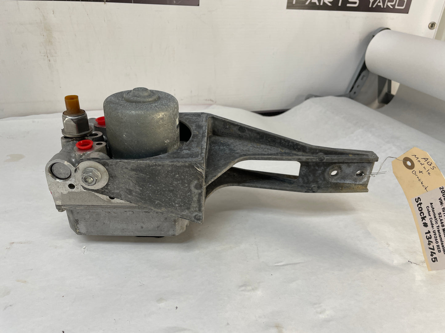 2008 Chevy C6 Corvette ABS Anti Lock Brake Pump Control Module w/ Bracket OEM