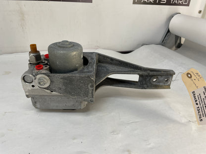 2008 Chevy C6 Corvette ABS Anti Lock Brake Pump Control Module w/ Bracket OEM