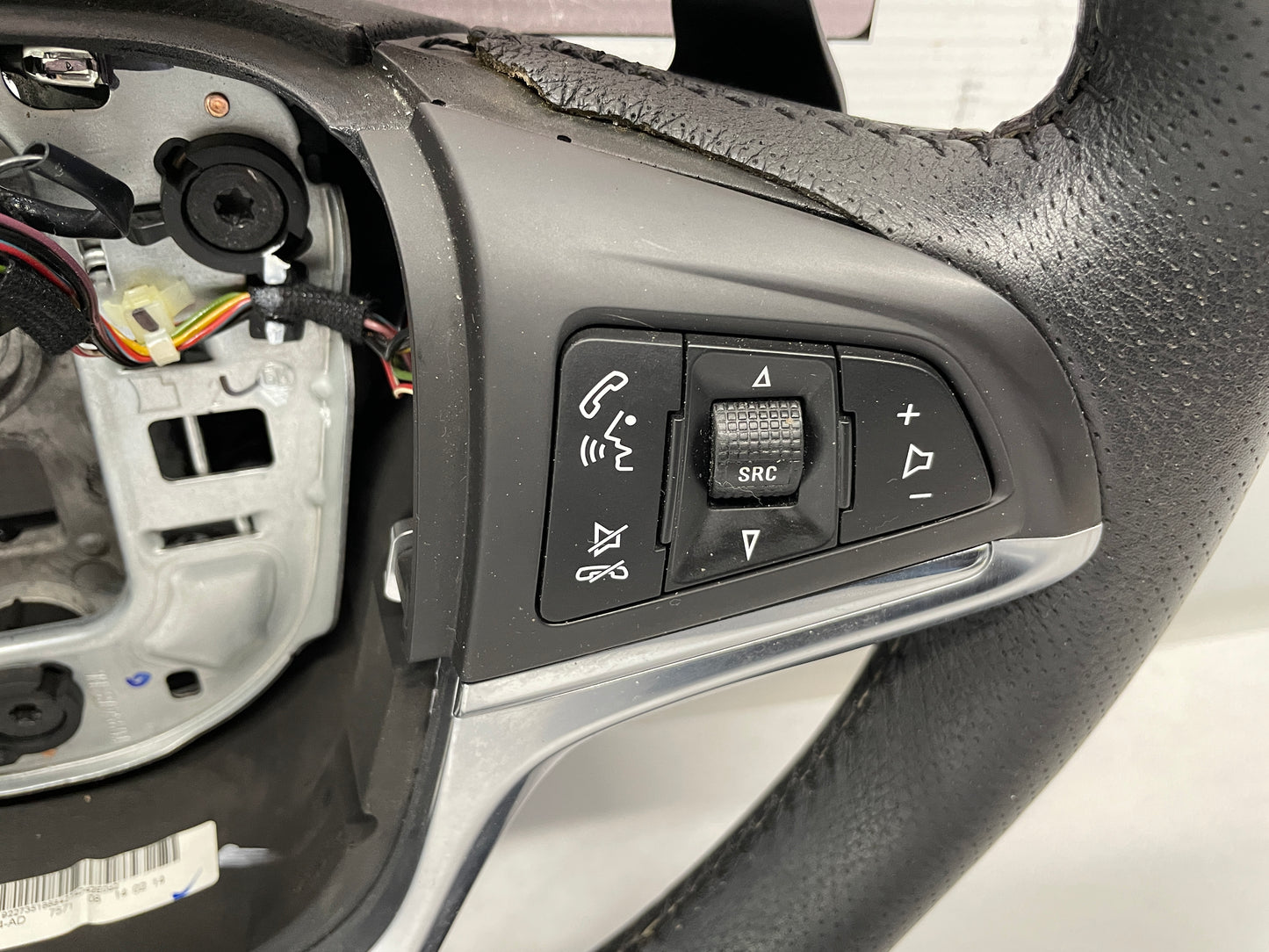 2014 Chevrolet SS Sedan Steering Wheel OEM - Day's Parts Yard