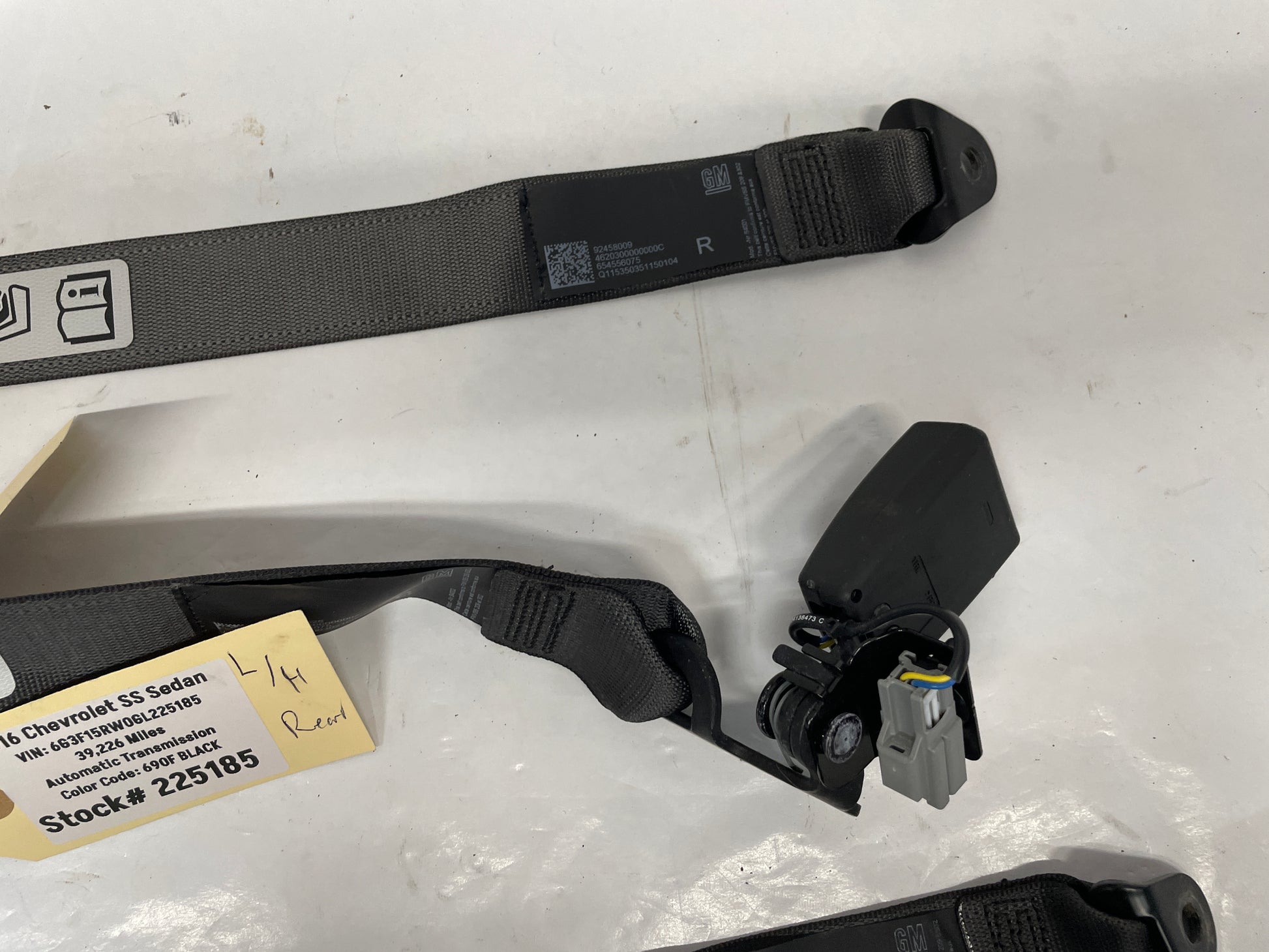 2016 Chevy SS Sedan Rear Seatbelt Seat Belt Retractor w/ Buckles Set OEM - Day's Parts Yard