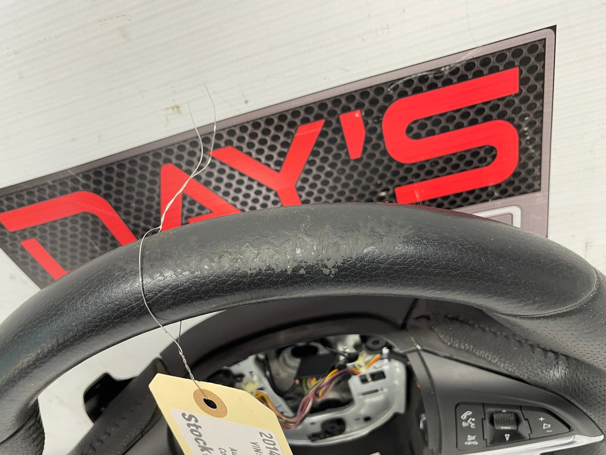 2014 Chevrolet SS Sedan Steering Wheel OEM - Day's Parts Yard