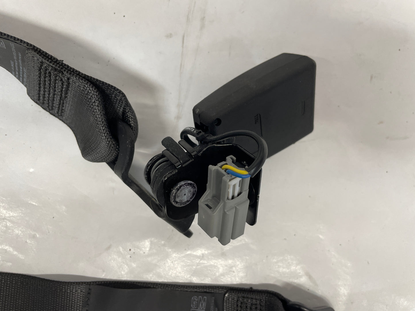 2016 Chevy SS Sedan Rear Seatbelt Seat Belt Retractor w/ Buckles Set OEM - Day's Parts Yard