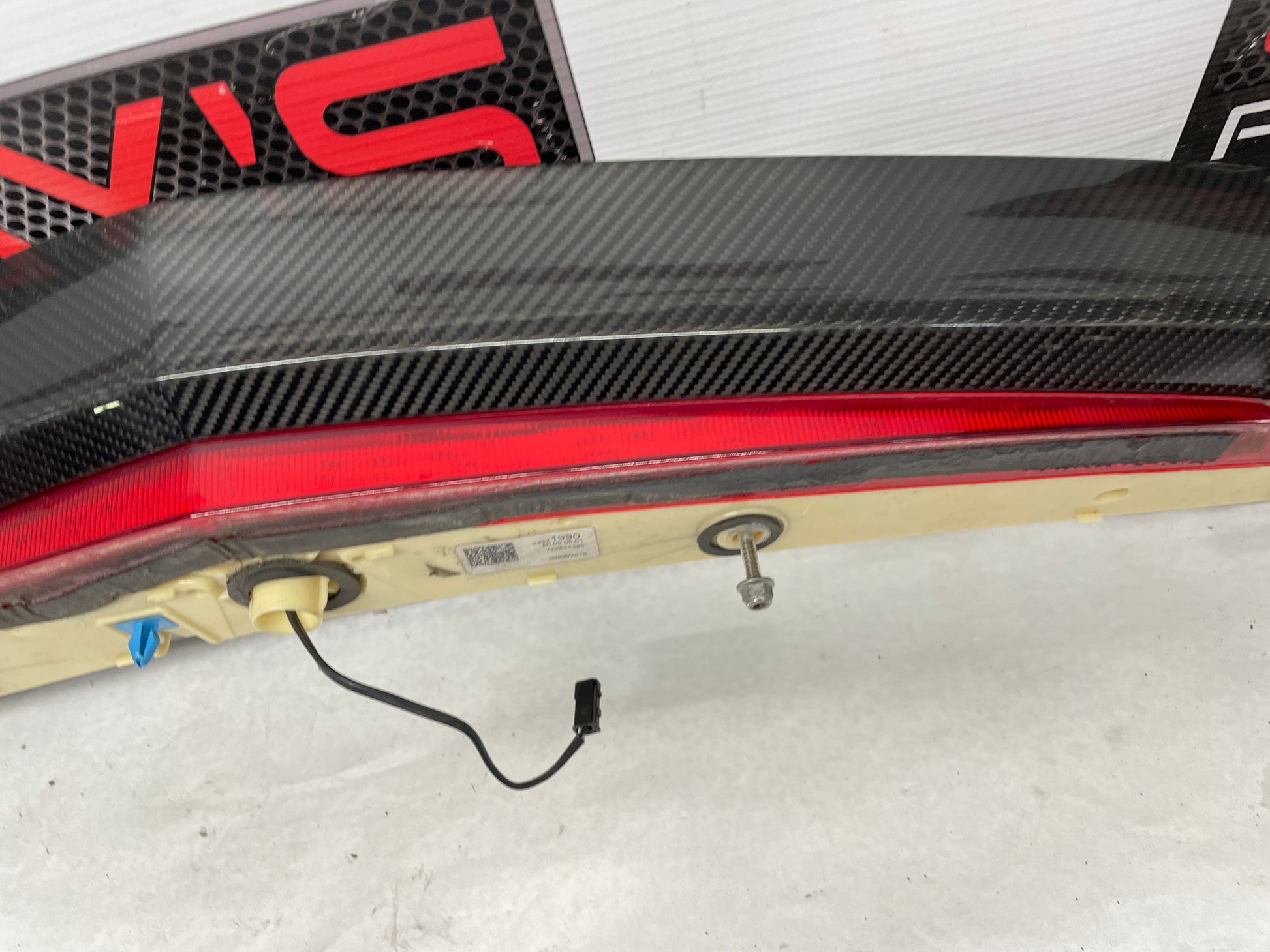 2017 Cadillac CTS-V Carbon Fiber Trunk Deck Lid Spoiler w/ Brake Light OEM - Day's Parts Yard