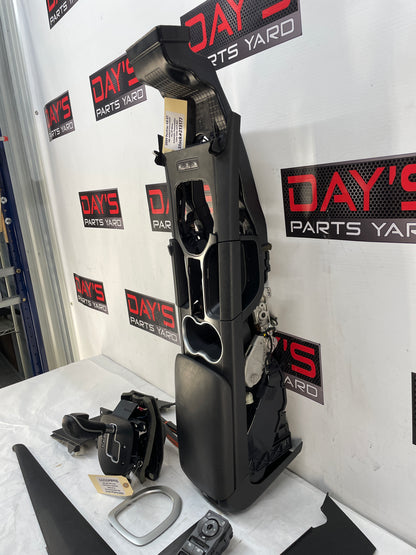 2009 Pontiac G8 GT Complete Center Console w/ Shifter Assembly OEM