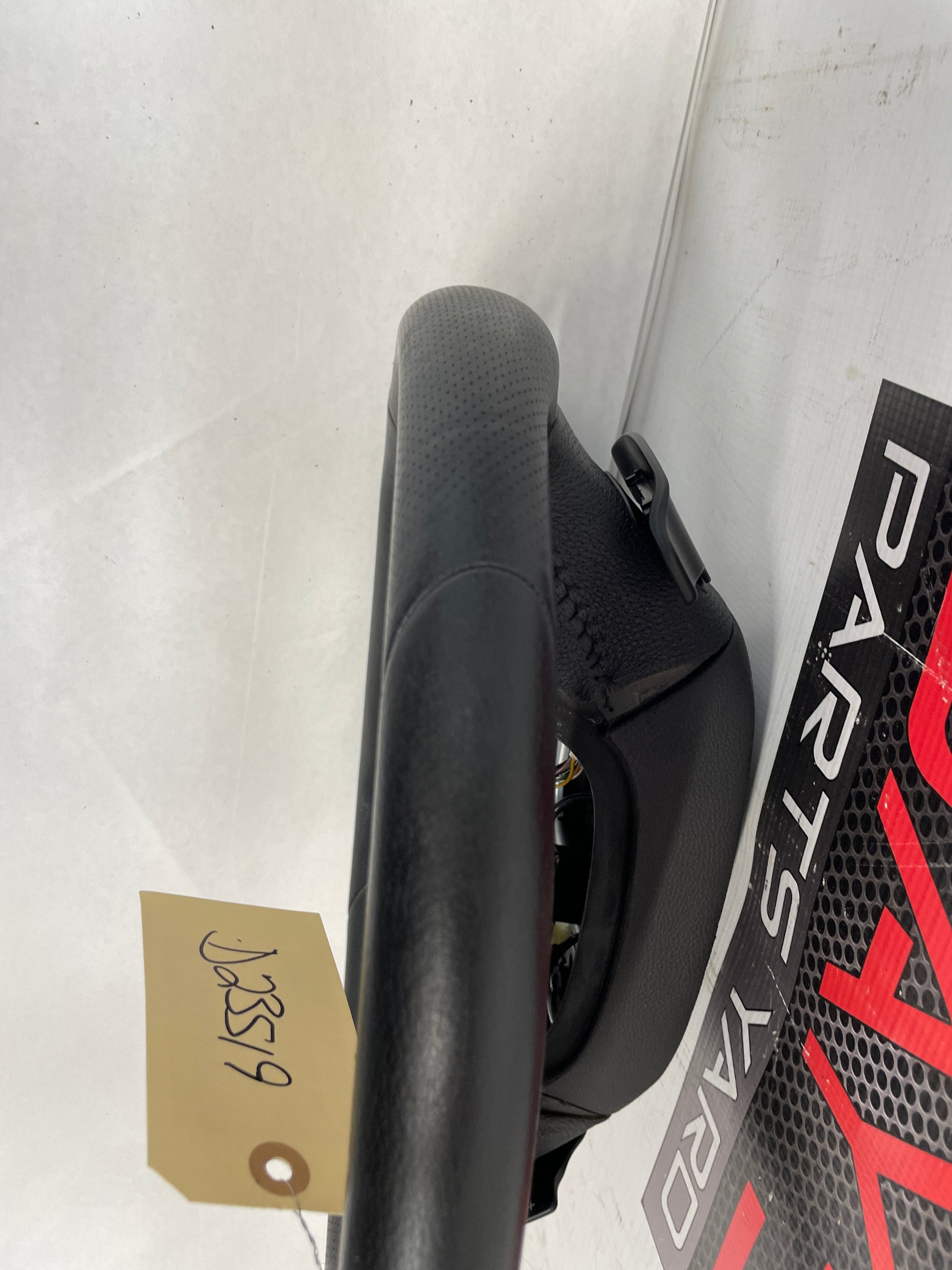2014 Chevrolet SS Sedan Steering Wheel OEM - Day's Parts Yard