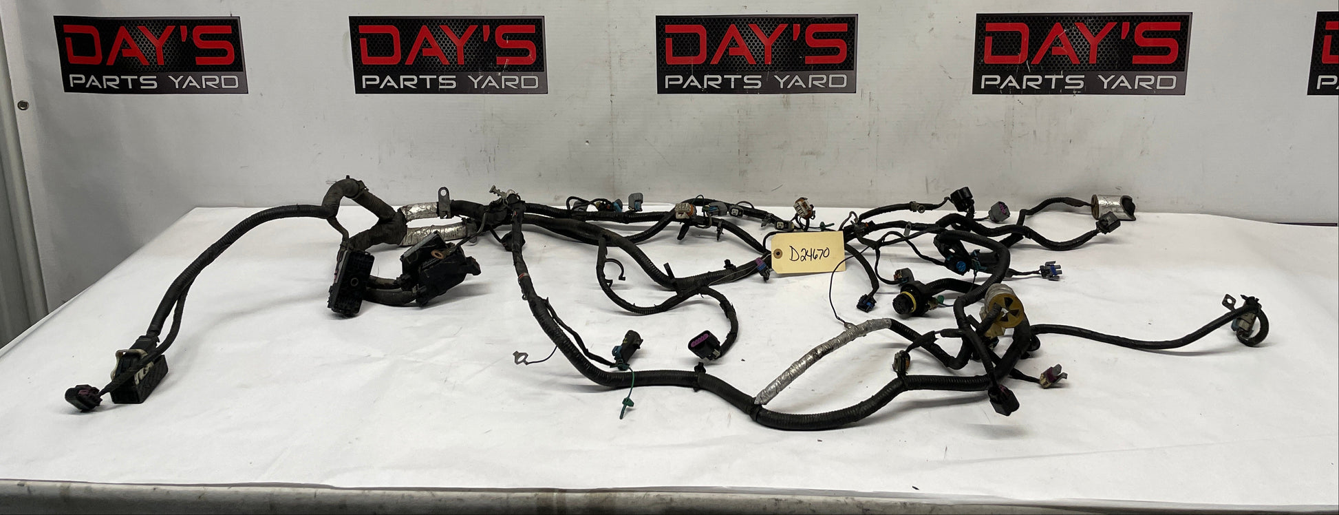 2014 Chevy SS Sedan Engine Motor Automatic Transmission Wire Wiring Harness OEM - Day's Parts Yard
