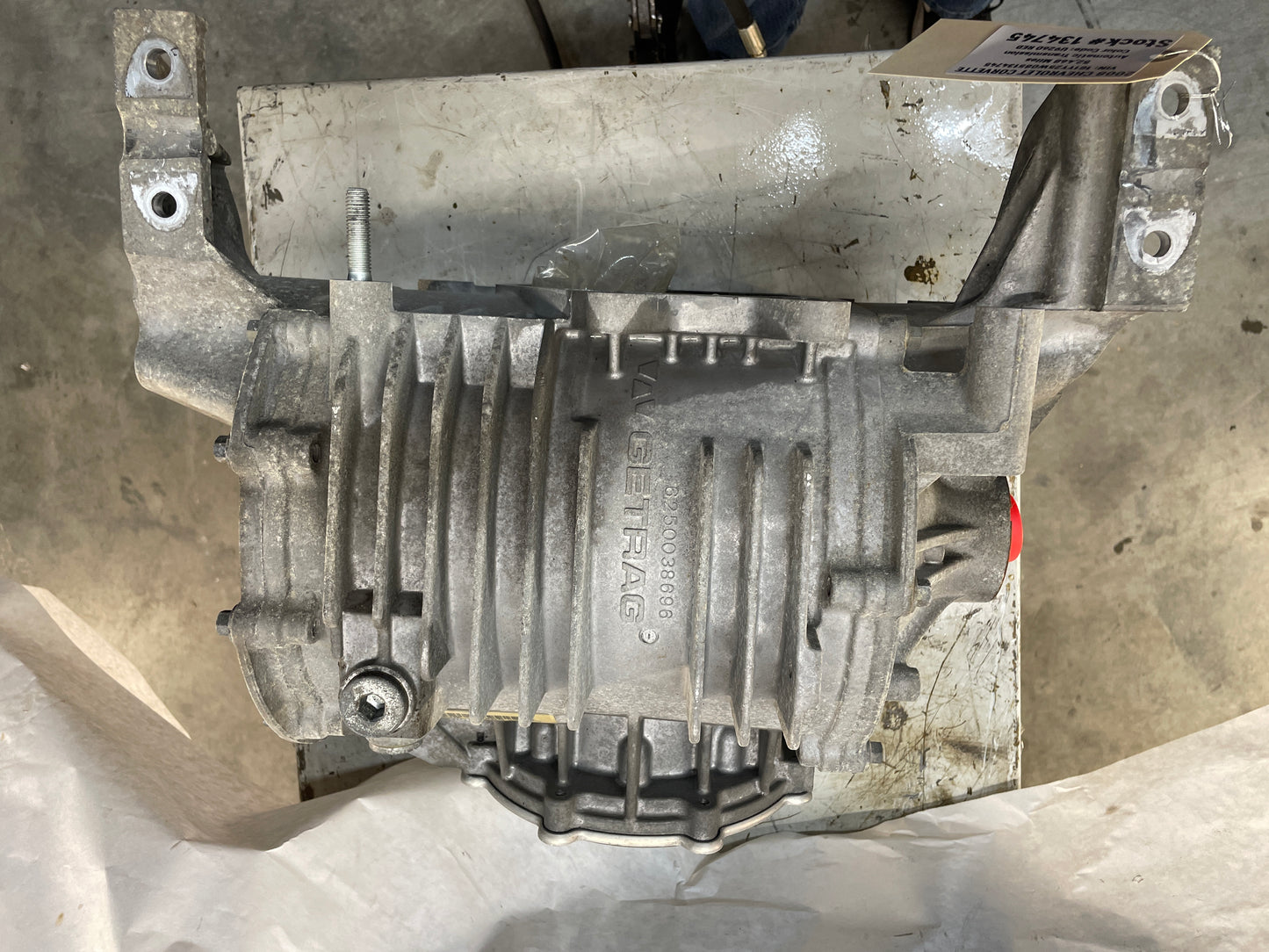 2008 Chevy C6 Corvette Rear End Differential Carrier Axle 2.56 LSD OEM