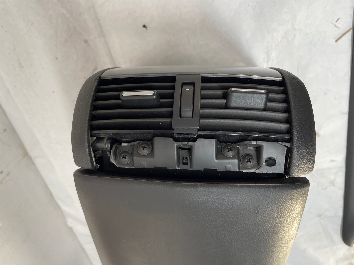 2009 Pontiac G8 GT Complete Center Console w/ Shifter Assembly OEM