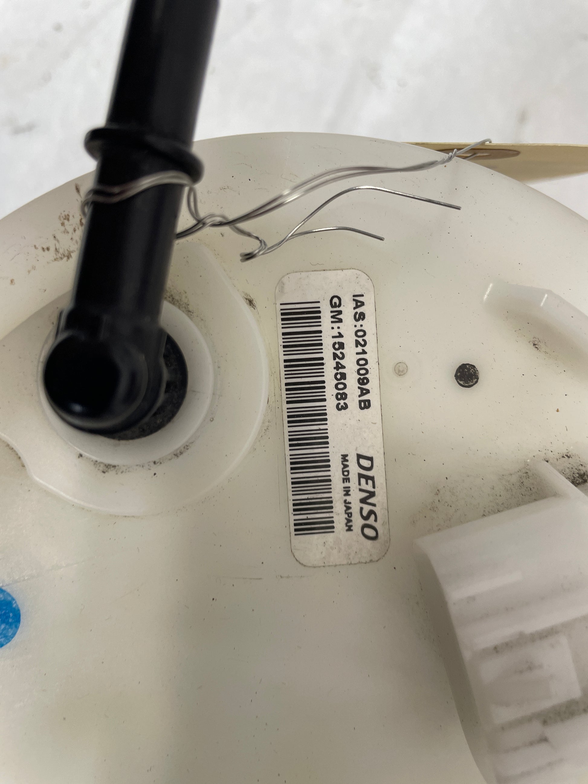2013 Cadillac CTS-V Coupe Fuel Pump Assembly OEM - Day's Parts Yard